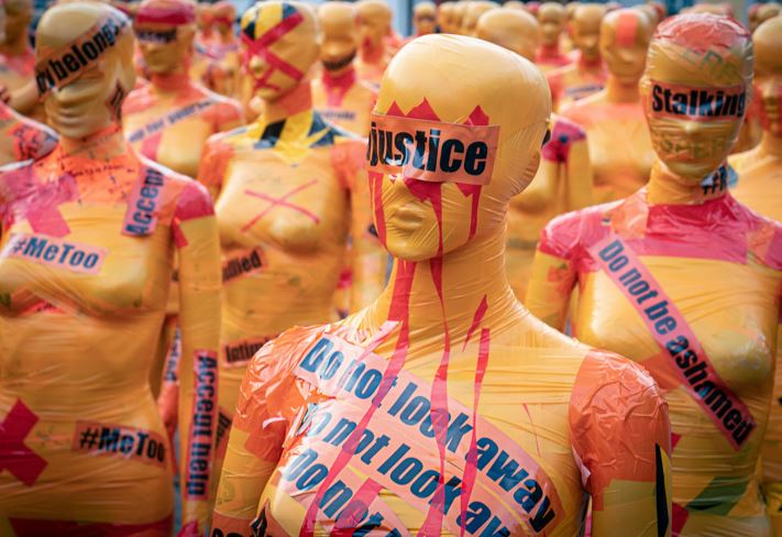 Lutke kao simbolika žena