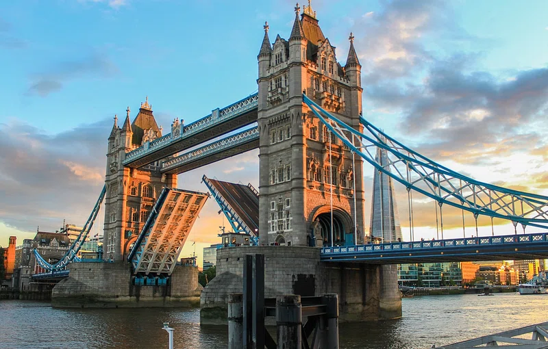 London, Tower Bridge