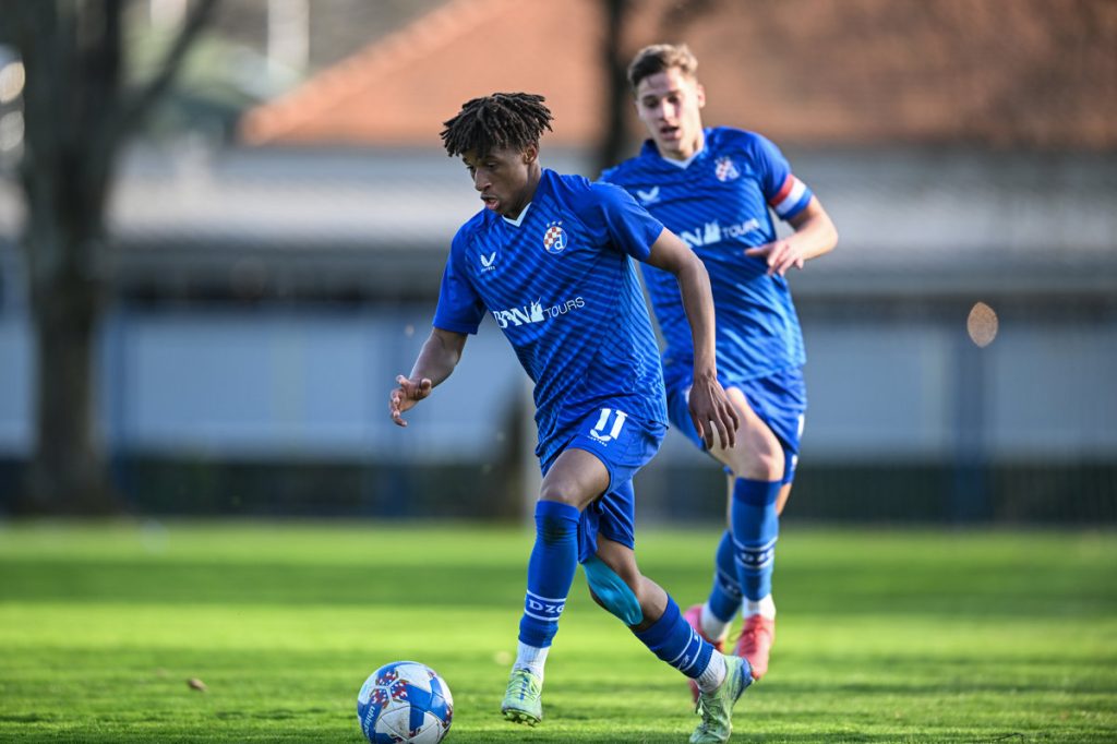 Dinamo U19/Dinamo web stranica