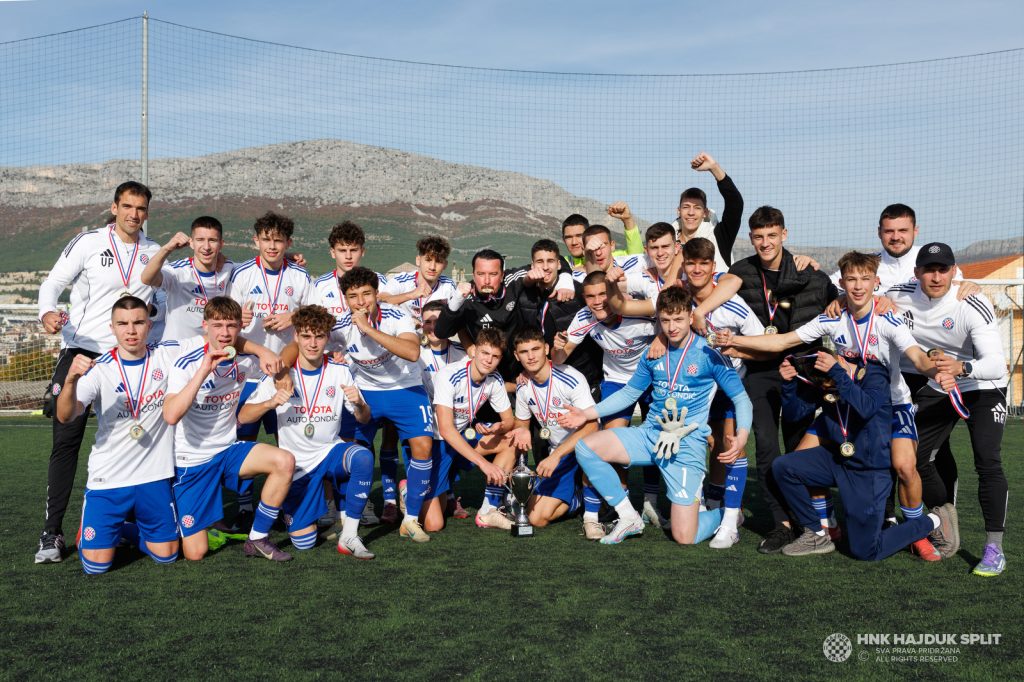 Hajduk kadeti/hajduk.hr