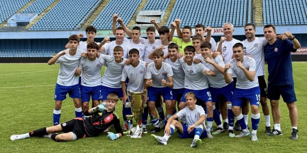 Hajduk kadeti/vinkulja.hr