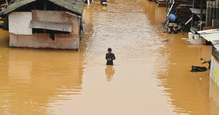 Poplave u Indoneziji odnijele preko 900 života